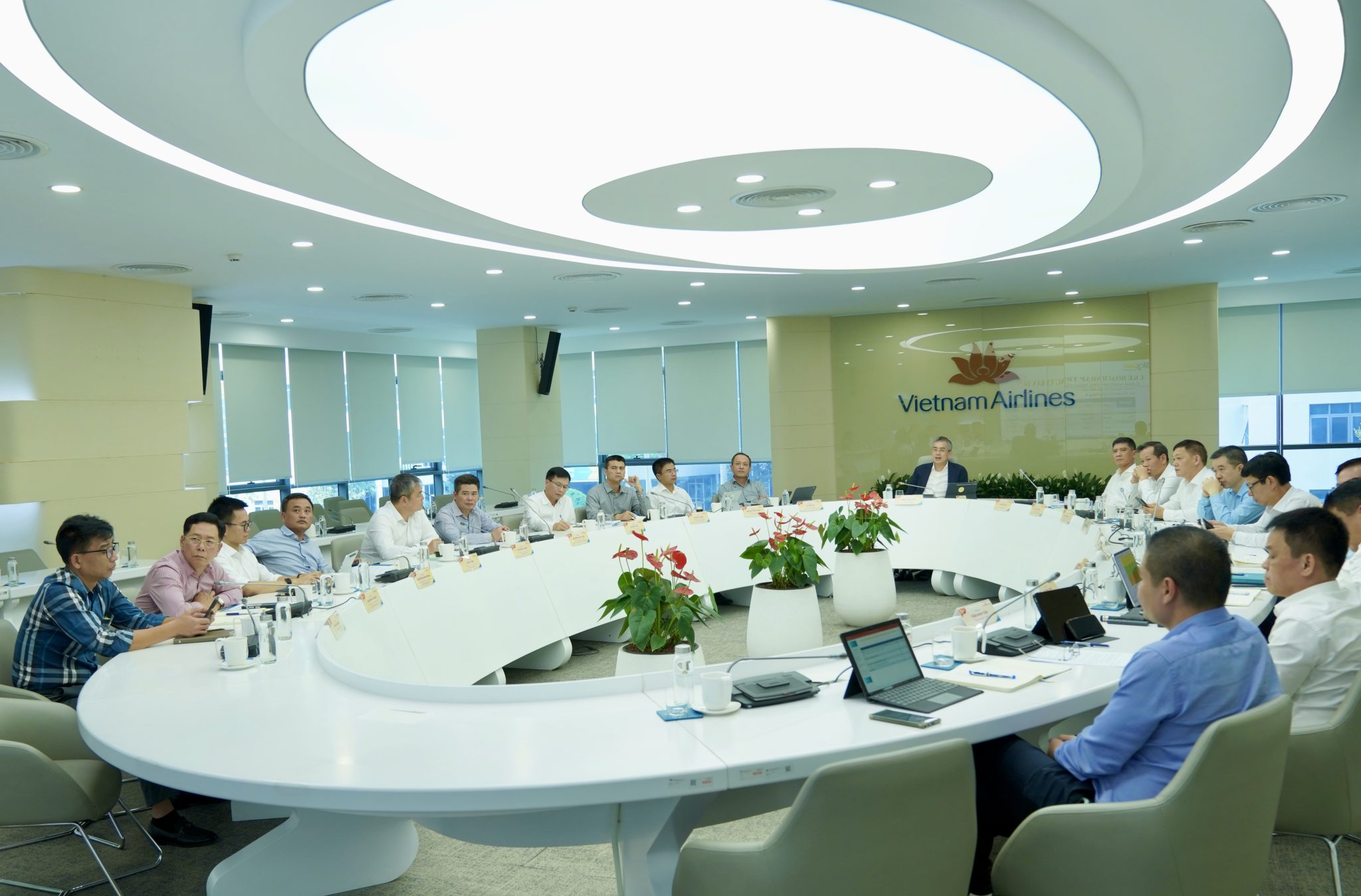 Tinh thần Sen Vàng: Vững vàng trước mọi nhiễu động