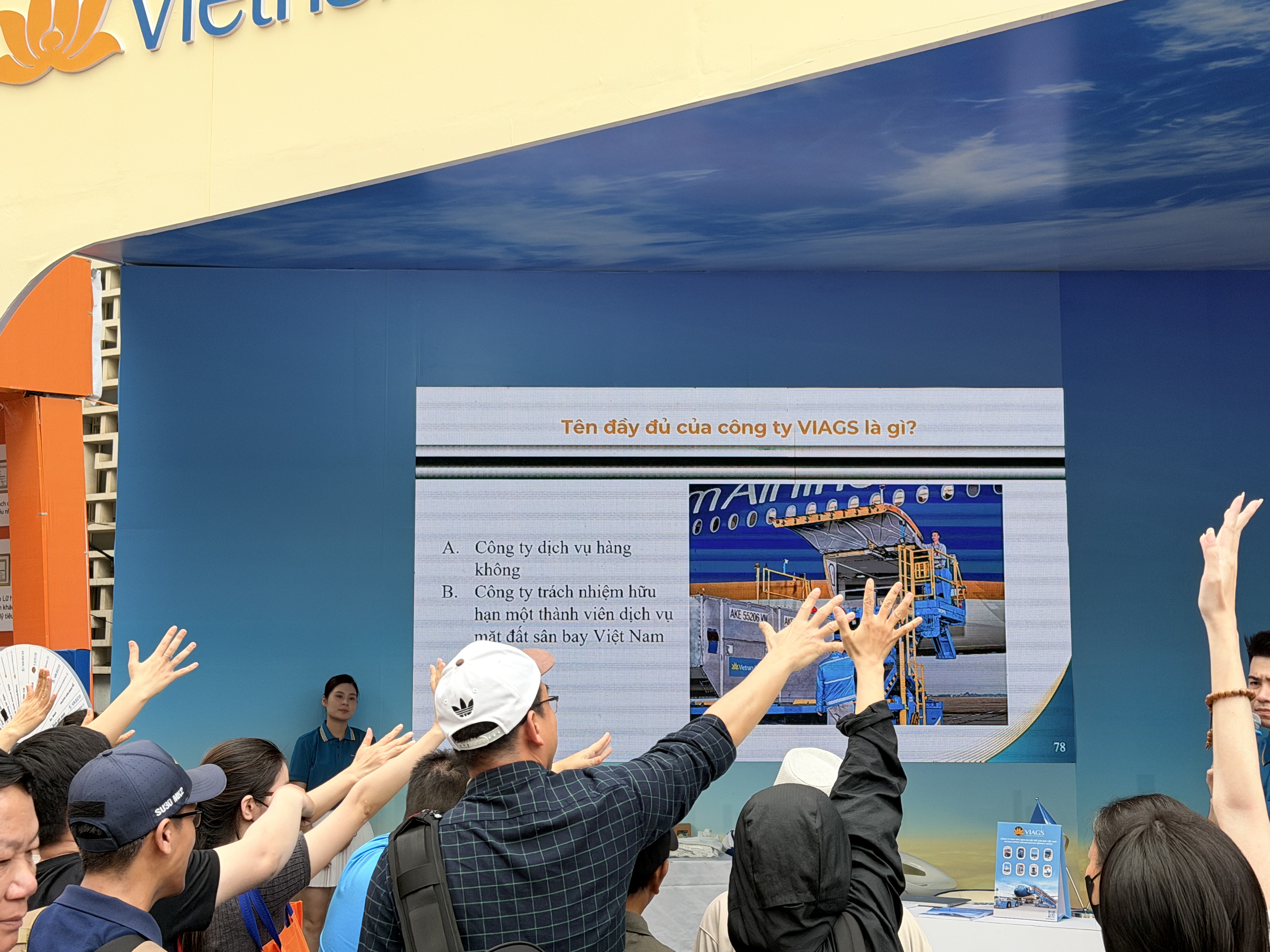 VIAGS CÙNG VIETNAM AIRLINES CẤT CÁNH TẠI VITM HÀ NỘI 2026